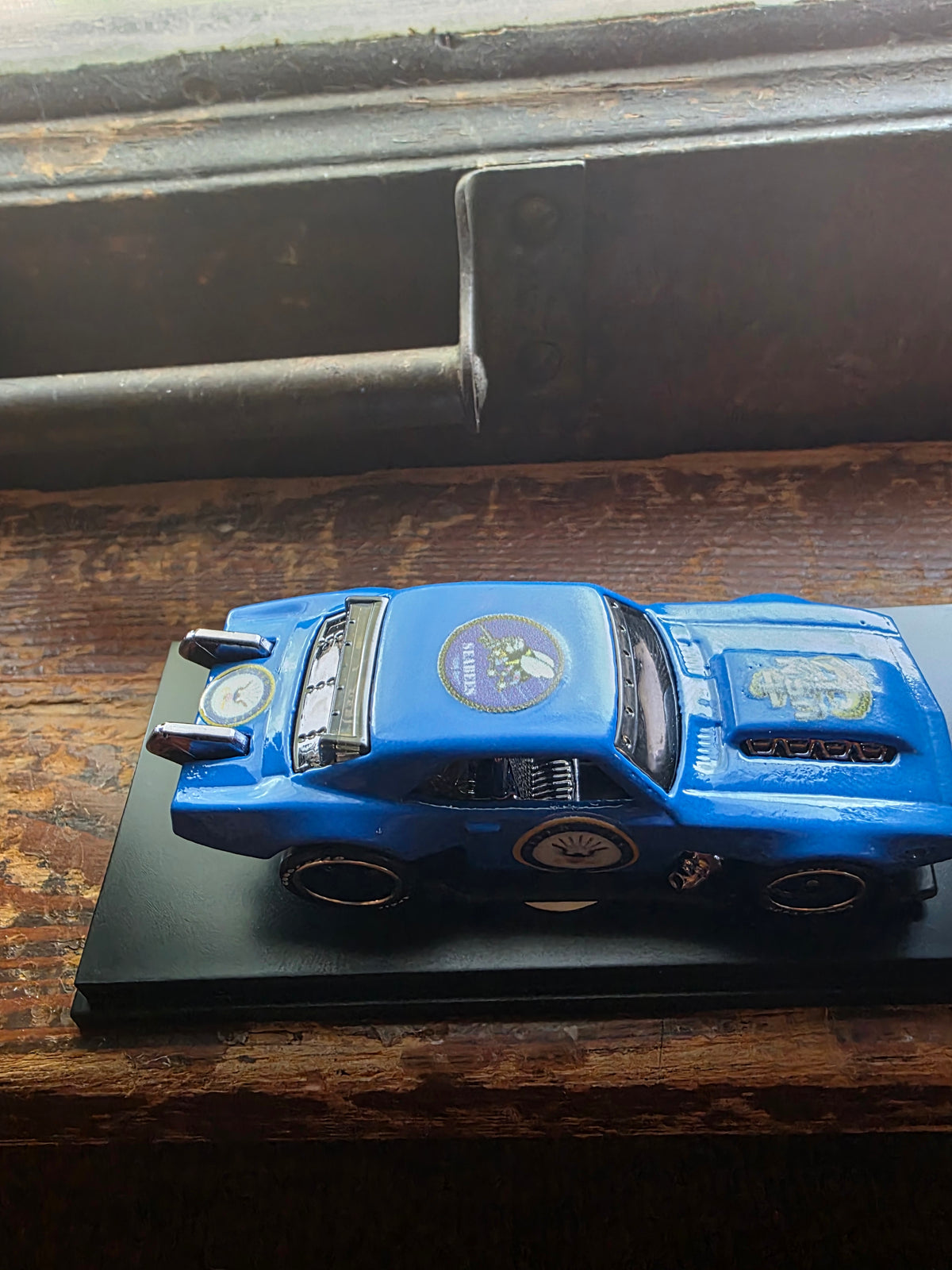 Custom Hot Wheels Camaro – Navy Blue Livery, Rubber Wheels & Acrylic Display Case